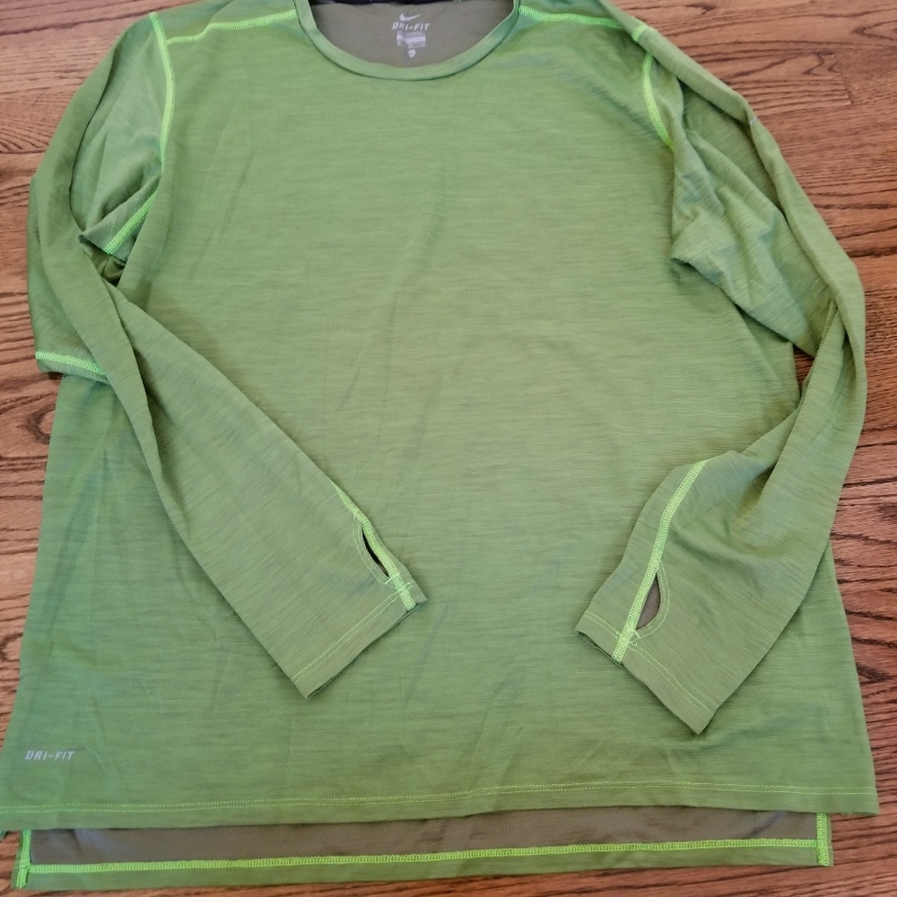 Nike DRI FIT running pullover